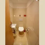 Almidyll Apartment *