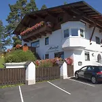 兰德豪斯阿尔米迪尔酒店
